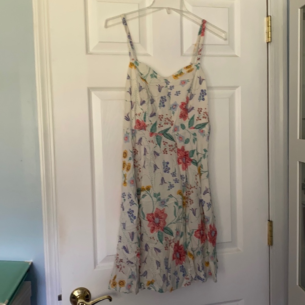 Old Navy patterned mine dress. Size medium.